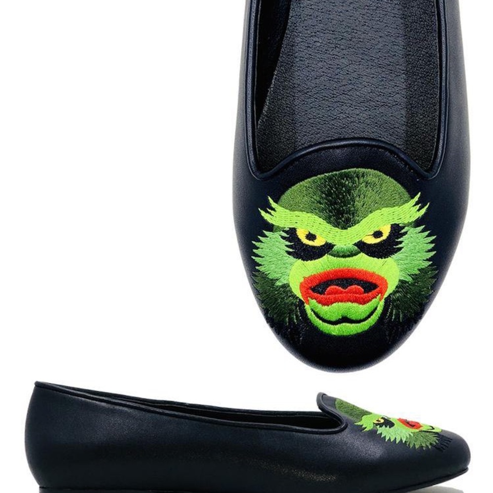 Strange Cvlt Creature Flats